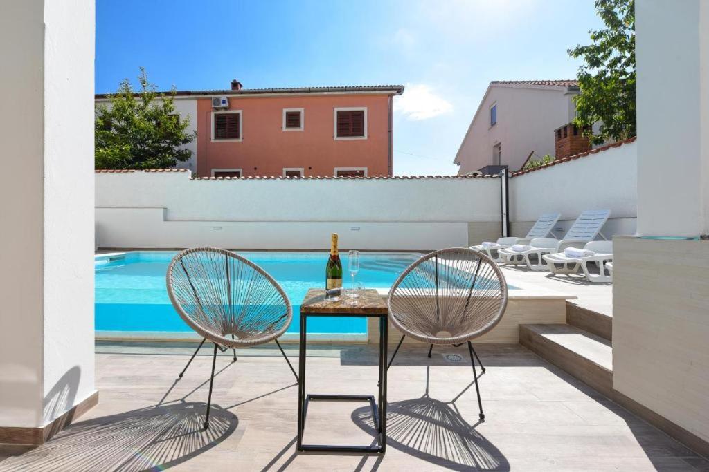 Apartments And Rooms Diana Zadar Exterior photo